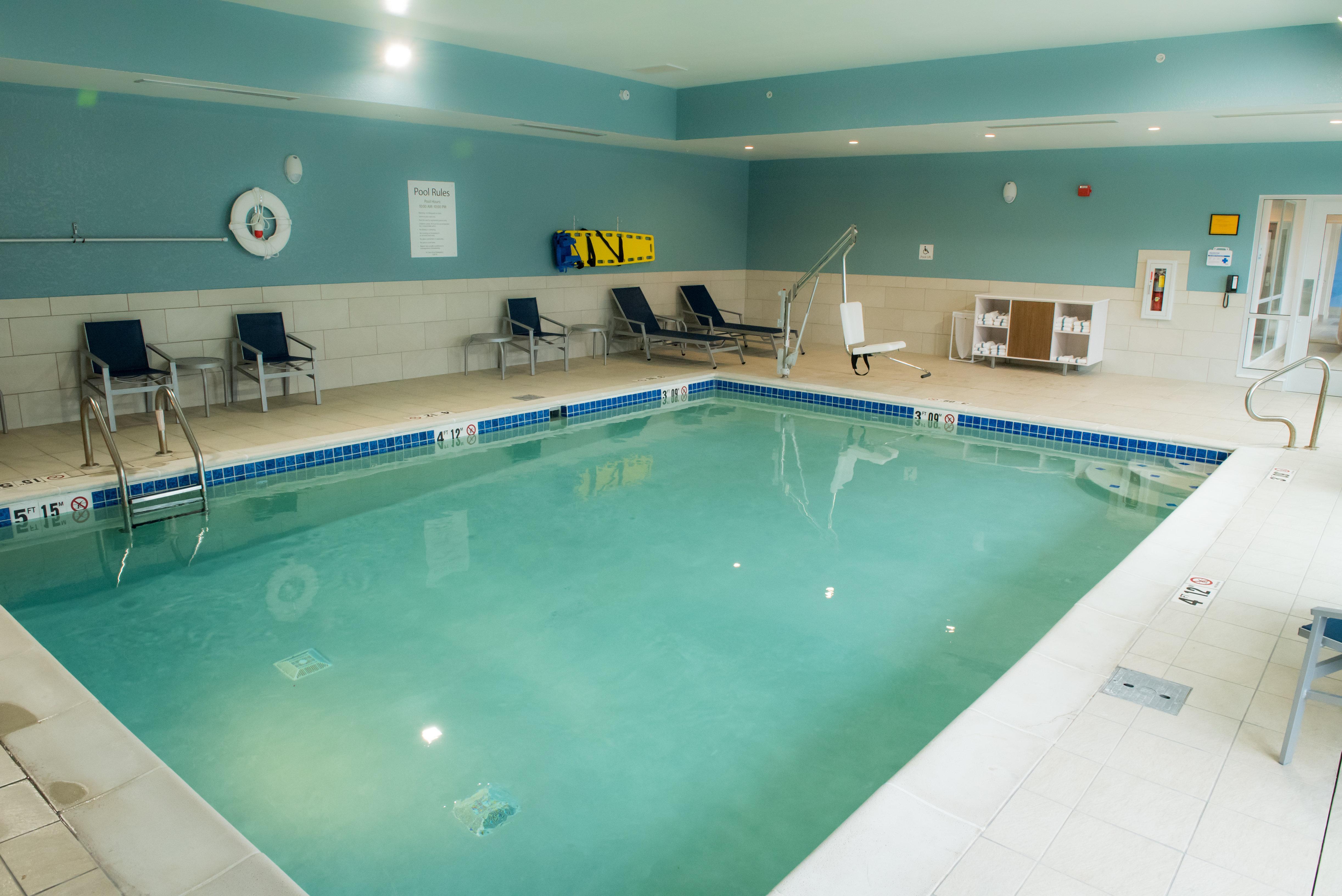 Holiday Inn Express & Suites - Fort Wayne North By Ihg Sunnybrook Acres Екстериор снимка